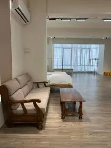 Andrew House - Pagoh