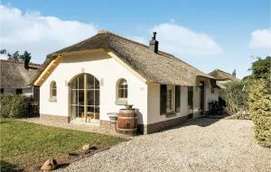 2 Bedroom Amazing Home In Putten - Krachtighuizen