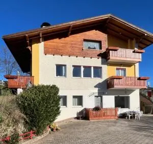 Casa vacanze a Romeno - Cloz