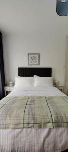 Catherines Place by the sea