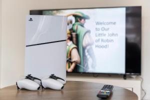 Little John of Robin Hoods Place II PS5 II Foosball Table