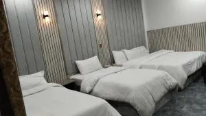 Hotel Park Way & Restaurant - Mingora