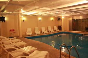 Howard Johnson by Wyndham San Pedro