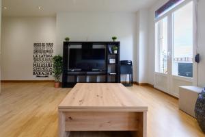 Amplio Piso en Madrid Centro con Vistas al Templo de Debod