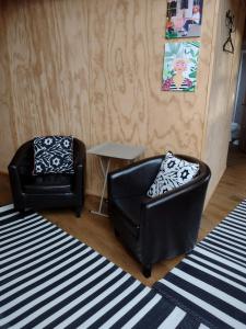 Domos Entre Luna y Bosque