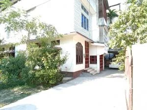 Prithviraj Homestay - Hojāi