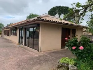 Maison familiale avec piscine proche Périgueux - Andrivaux