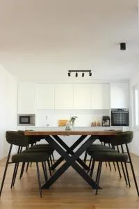 Modern Penthouse in Sarajevo with Cozy Floor Heating - Vraca Modern Penthouse in Sarajevo with Cozy Floor Heating - Vraca