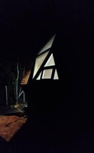 Domos Entre Luna y Bosque