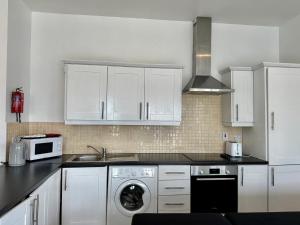 Skyline Vista Apartment