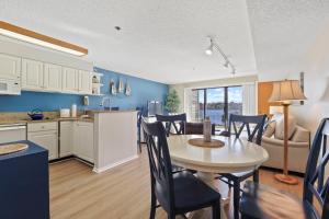 117C Edgewater Inn