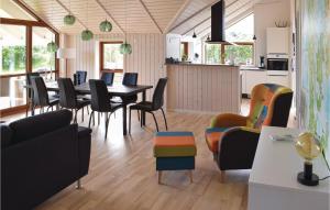 3 Bedroom Beautiful Home In Humble