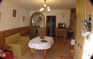 Lovely Home In Iznájar