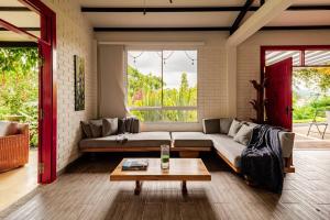 Casa cafetera en Pereira con Jacuzzi y 5 habitaciones