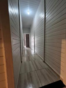 Casa a 1 km andando até a praia, barra sul de Balneário Camboriú