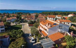Four-Bedroom Apartment In Fazana