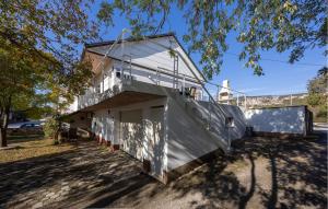 1 Bedroom Gorgeous Apartment In Imotski 