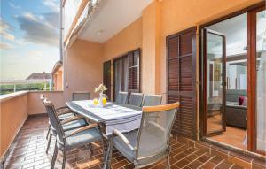 Stunning Apartment In Fazana With Wifi 