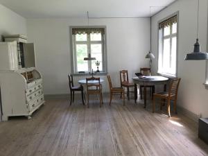 Stort smukt hus med havudsigt tæt på Møns Klint