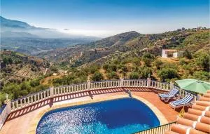 3 Bedroom Cozy Home In Torrox - Torrox