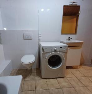 Dachwohnung mit 3 Schlafzimmer Wolpertshausen