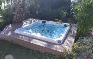 Lovely Home In Saint-Pée-Sur-Nivelle