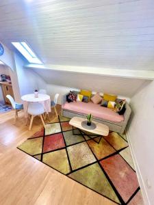 T2 Cosy et Lumineux - Proche centre et commodités - 3hvězdičkové hotely ve městě Saint-Quentin