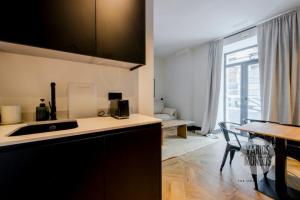 Encanto Madrileño para 2, vive en Calle del Aguila E3