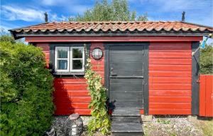 2 Bedroom Cozy Home In Degerhamn