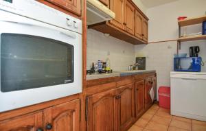 Lovely Home In Cornillon With Wifi