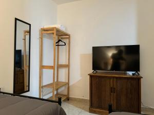 Cómodo Estudio en la Kennedy cerca de Consulado