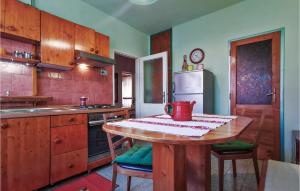 Two-Bedroom Holiday Home In Pula