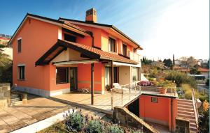 Lovely Apartment In Piran With Kitchen