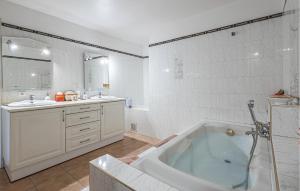 Cozy Home In Peymeinade