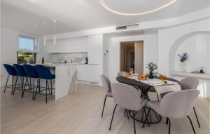 3 Bedroom Stunning Apartment In Krk 