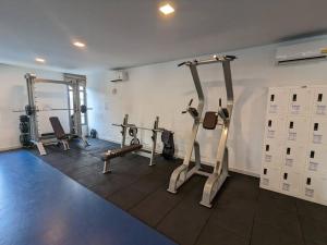 Arcadia Continental Comfort Room