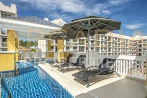 Arcadia Continental Comfort Room