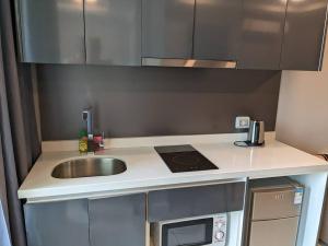 Arcadia Continental Comfort Room