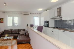 Family friendly house with a parking space Privlaka, Zadar - 23633