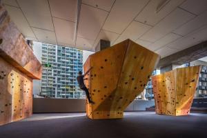 Cozy Studio Near Southern Cross with City Views