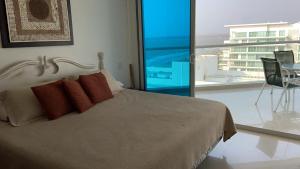 Lux Beachfront Apartment Cartagena