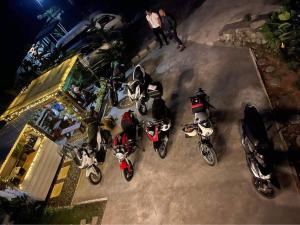 1Cozy, Smart TV 45-Netflix, Parking, BaguioFeels