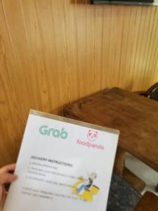 1Cozy, Smart TV 45-Netflix, Parking, BaguioFeels