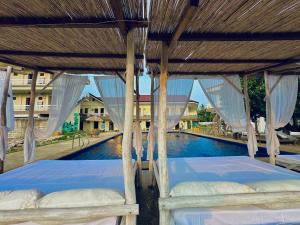 On Board Lifestyle Resort FREE MOTORBIKE