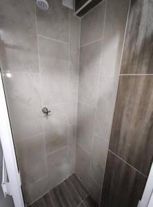 Aparta-Estudio Vía Termales