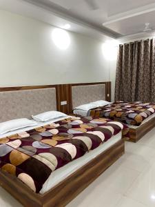 Hotel Ajay Palace