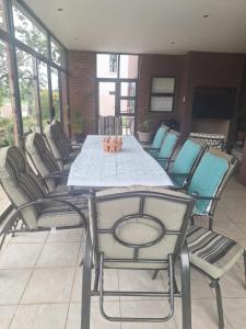 288 Majestic View - Vaal De Gràce Golf Estate - Loadshedding Friendly - 4-star hotels in Parys