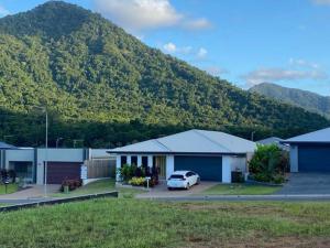 Family size tropical oasis retreat netflix wifi