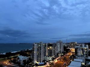 Aquavista Penthouse - Stunning 180 Views