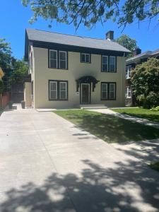 Walk To Fall (4th Street)